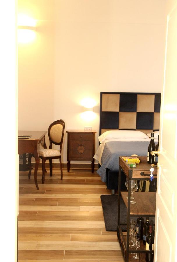 Pompei Suite Di Lusso2 ภายนอก รูปภาพ