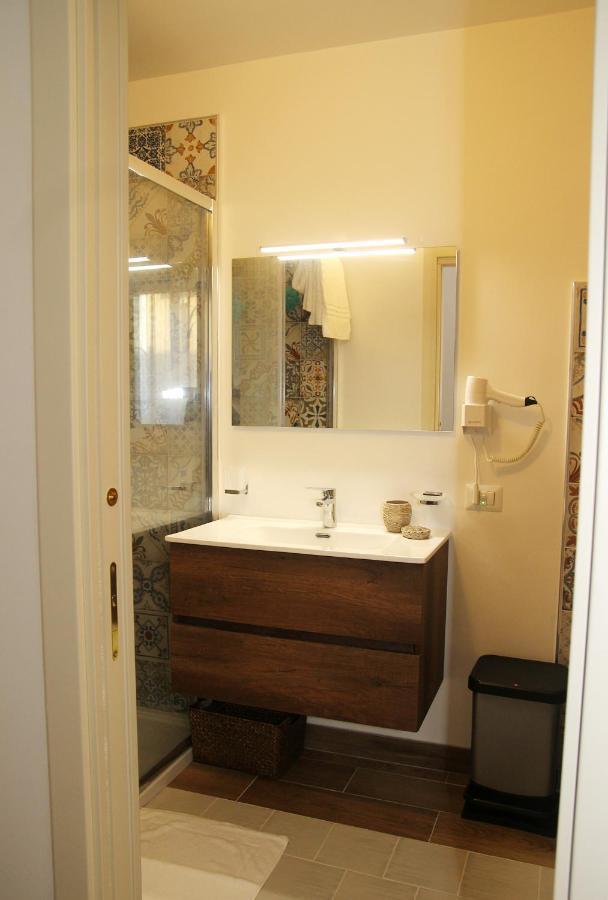 Pompei Suite Di Lusso2 ภายนอก รูปภาพ