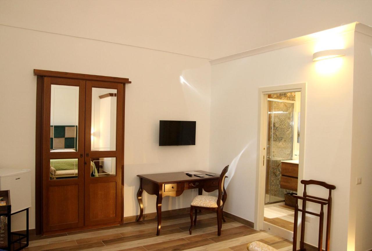 Pompei Suite Di Lusso2 ภายนอก รูปภาพ