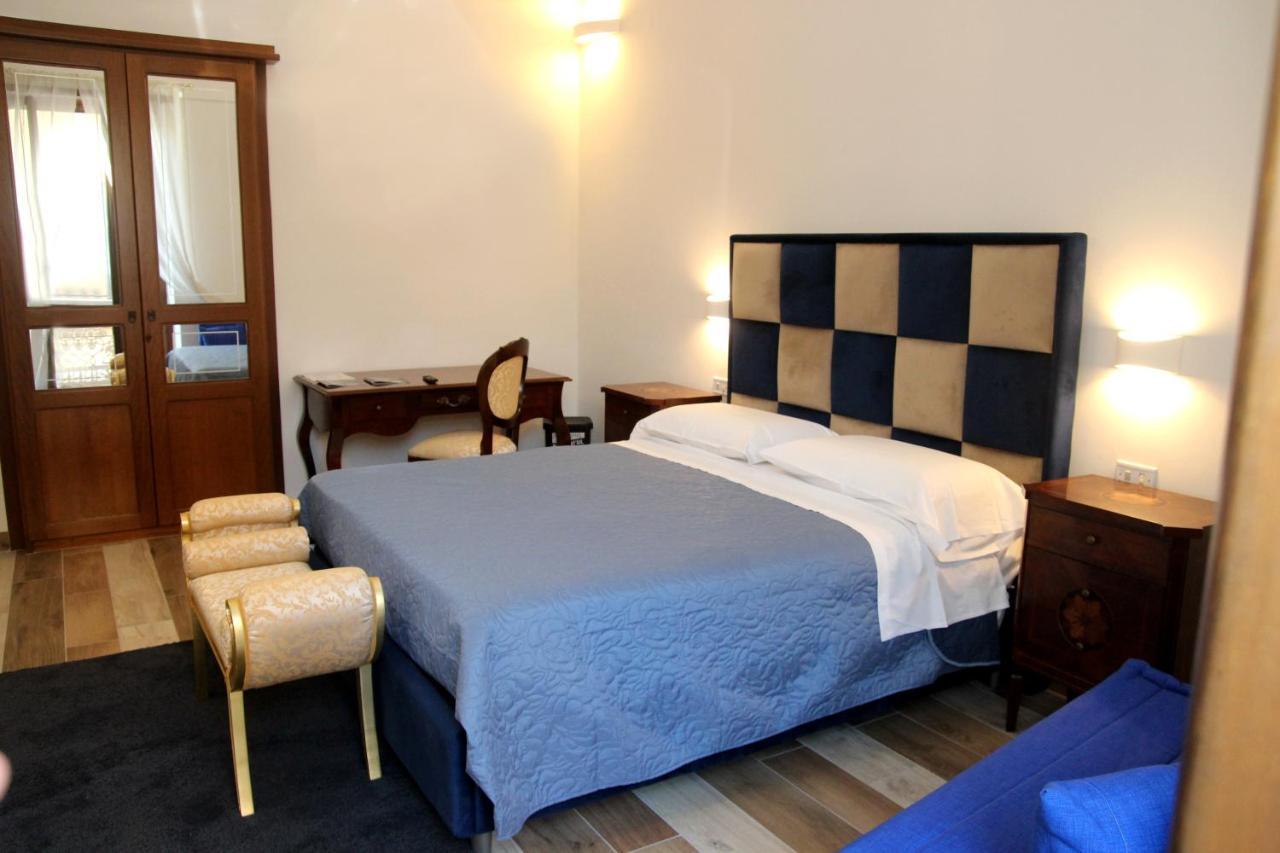 Pompei Suite Di Lusso2 ภายนอก รูปภาพ