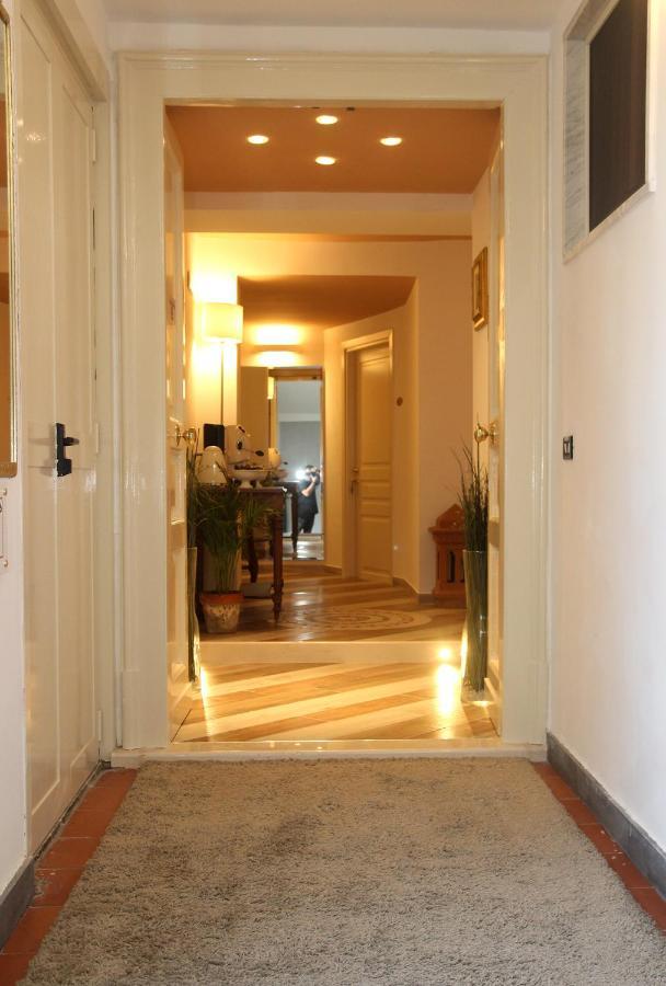 Pompei Suite Di Lusso2 ภายนอก รูปภาพ