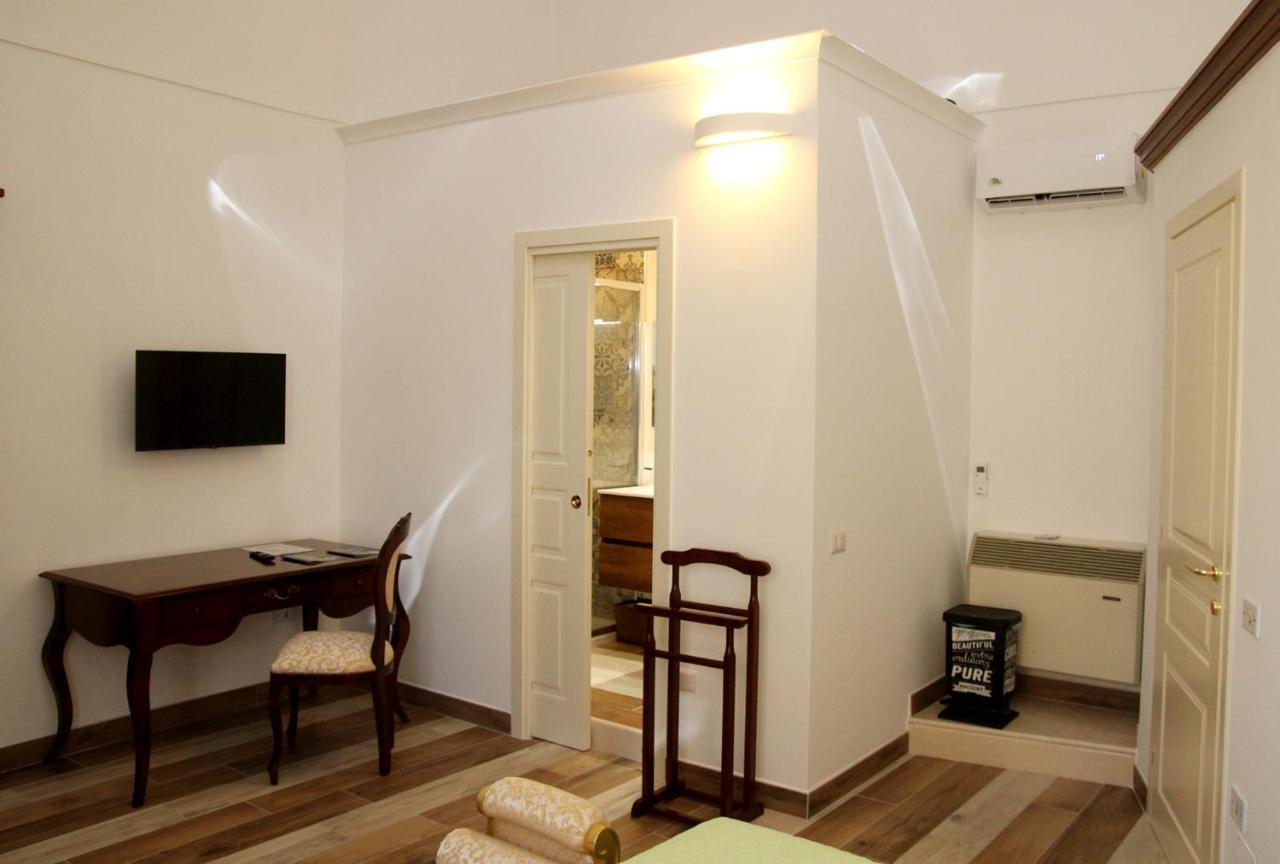 Pompei Suite Di Lusso2 ภายนอก รูปภาพ