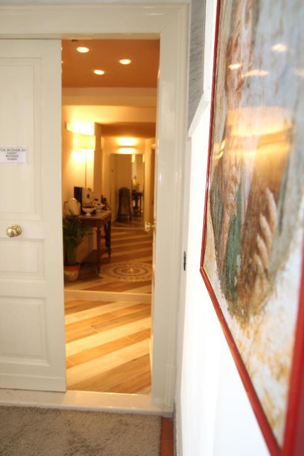 Pompei Suite Di Lusso2 ภายนอก รูปภาพ